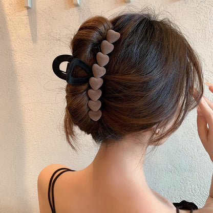 Ulterior motives ~ love velvet clip autumn and winter women's 2022 new large hair clip high-end Internet celebrity shark clip