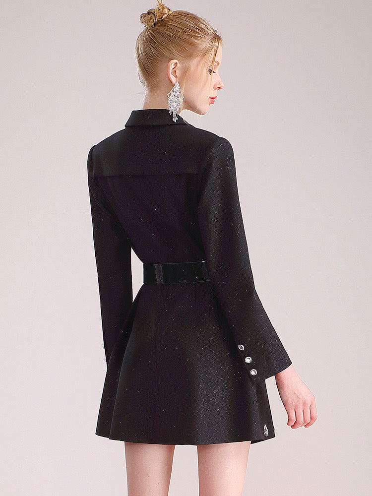 Elegant and stylish diamond decoration, simple waist and thin professional commuting black dress