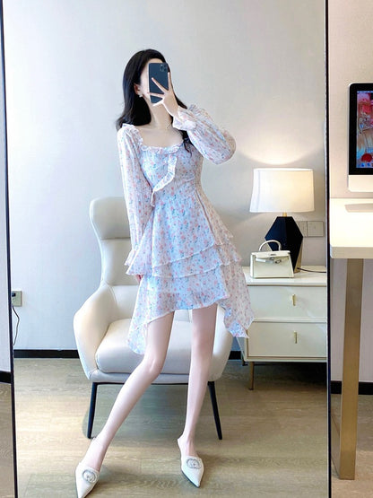 Floral dress women's spring and autumn dress 2023 new French temperament square collar slimming irregular lotus leaf edge fairy skirt
