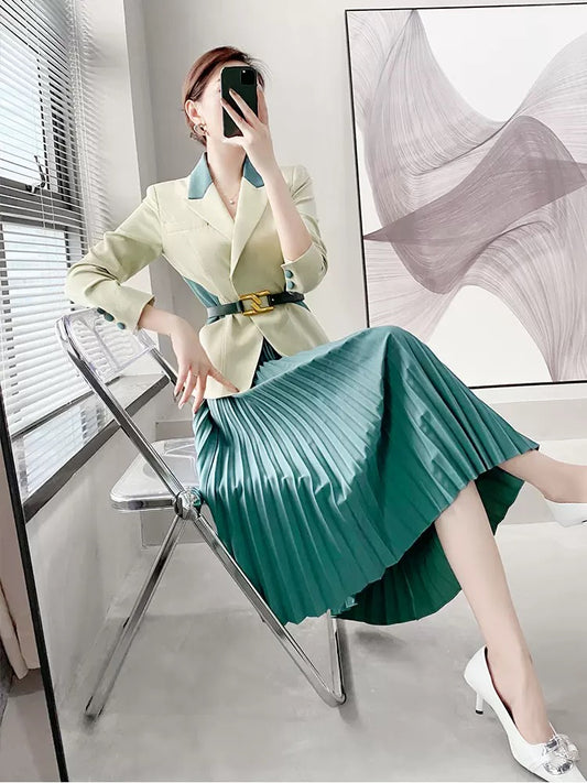 Autumn style indifferent women's clothing high-end green suit suit temperament is thin and meat-covering pleated skirt Korean drama two-piece suit 1830