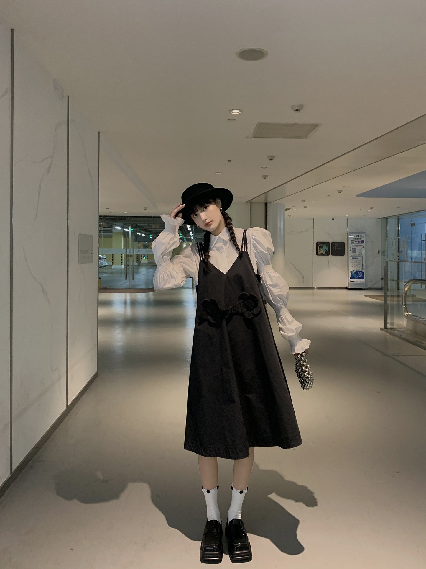 ddgirl spring white rose / age-reducing careful machine design bubble petal sleeve niche long-sleeved white shirt