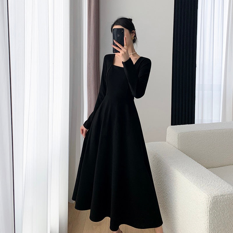 Guoge customized black dress female 2023 spring new square collar slim temperament Hepburn style long-sleeved skirt