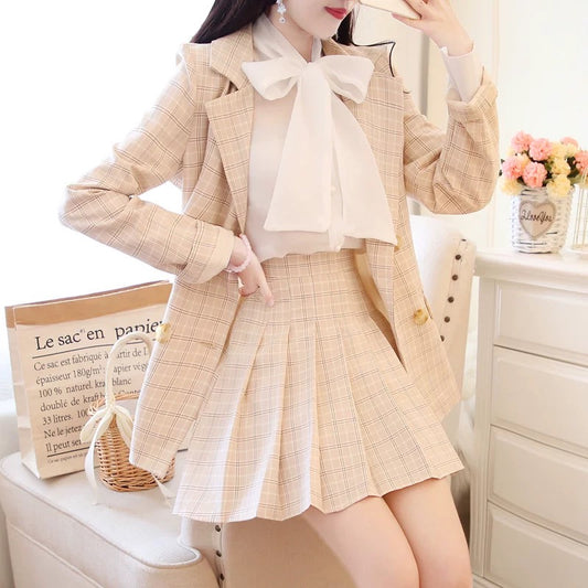Suit jacket short skirt suit women's 2022 autumn new style small fragrant style age-reducing net red goddess fan two-piece suit