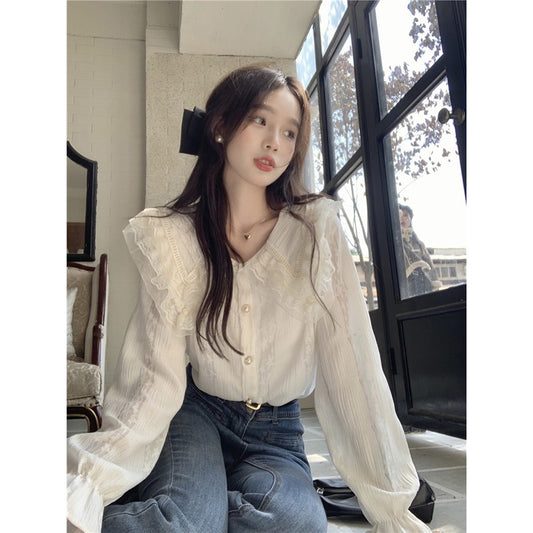Gentle wind lace stitching doll collar shirt women autumn and winter 2023 new very fairy loose long-sleeved shirt for outerwear