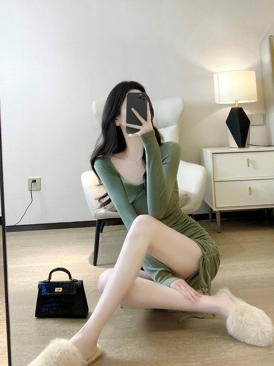 Pure desire wind dress female 2023 spring and autumn new temperament self-cultivation thin sexy hot girl drawstring pleated hip skirt