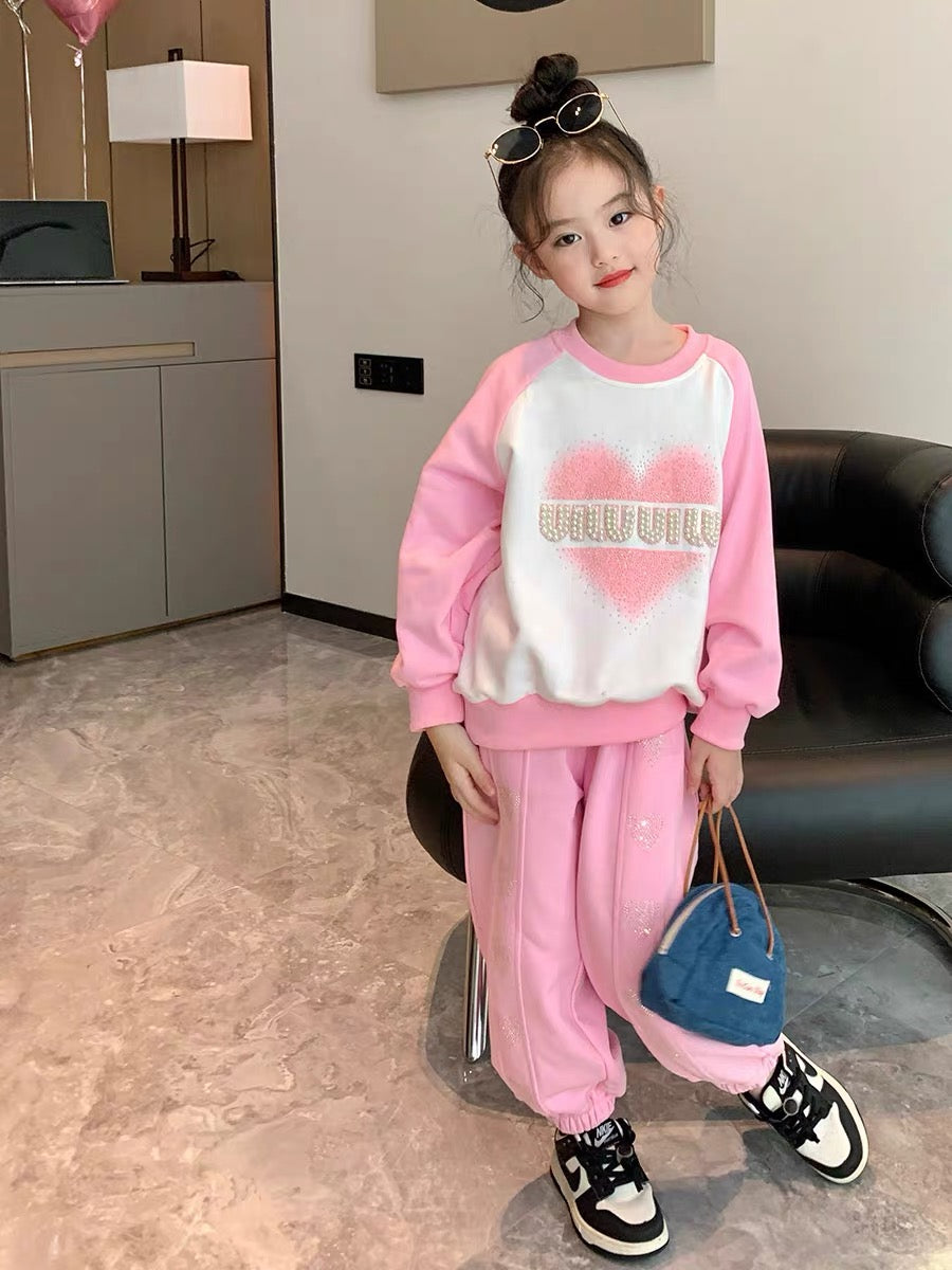 Original girls' casual suit autumn 2022 new western style fashionable children's middle and big children's love beaded sweater