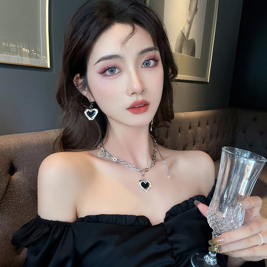 Sweet cool hot girl ~ micro-inlaid zircon heart necklace female 2022 new ins hip-hop all-match neck chain clavicle chain