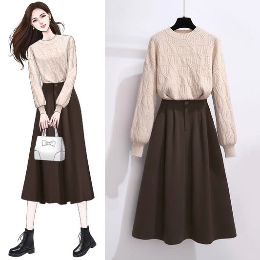 Dress female early autumn 2022 new small temperament goddess fan bottoming sweater skirt two-piece suit