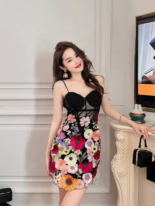 European station three-dimensional flower suspender dress retro embroidery sexy tube top French romantic waist bag hip skirt 1673
