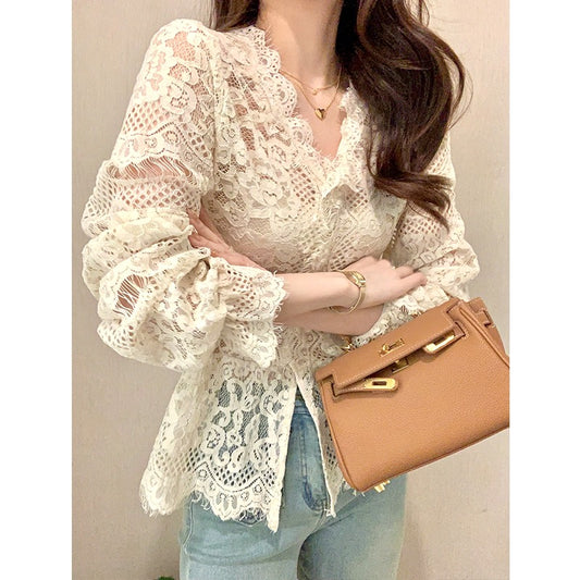 MUKOK French lace shirt women's 2023 spring new foreign style V-neck temperament slimming inner bottoming shirt