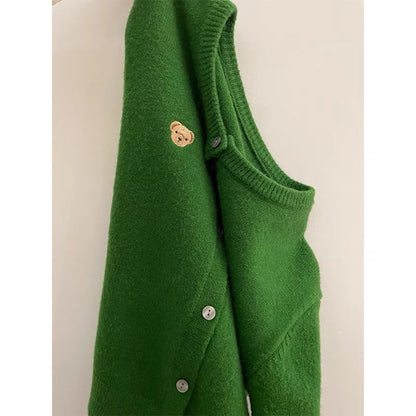 This color is so white!  Gentle wind sweater coat women's high-end green retro embroidered knitted cardigan