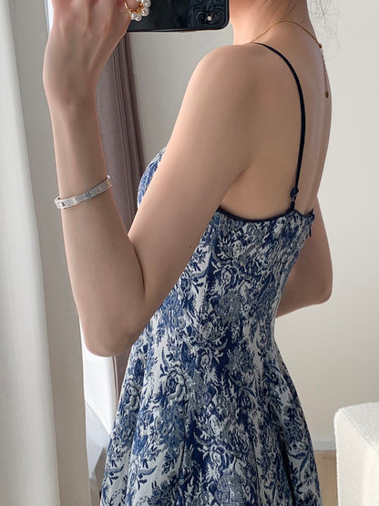 FT GUOGE suspender dress female 2023 summer new high-end sense French light luxury gentle wind jacquard dress