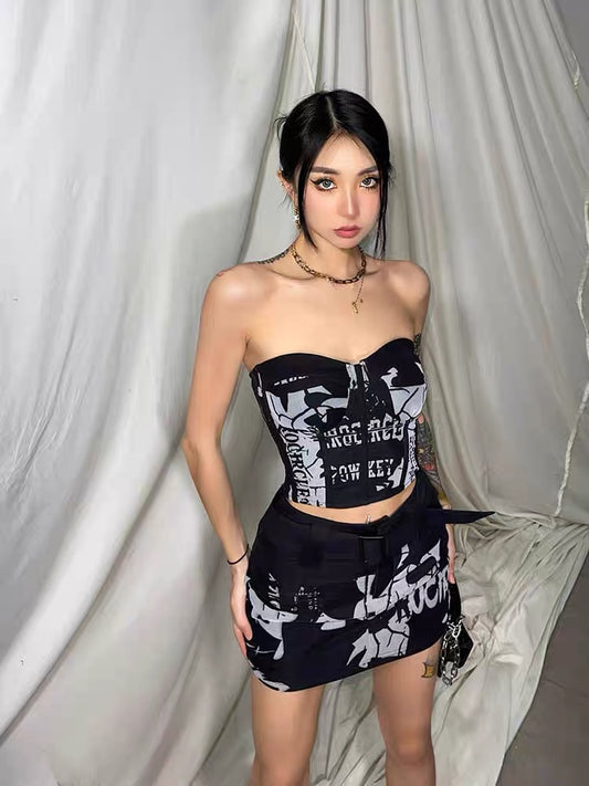 Wild zero black tube top wearing fishbone hot girl suit female summer high waist printed bag hip short skirt