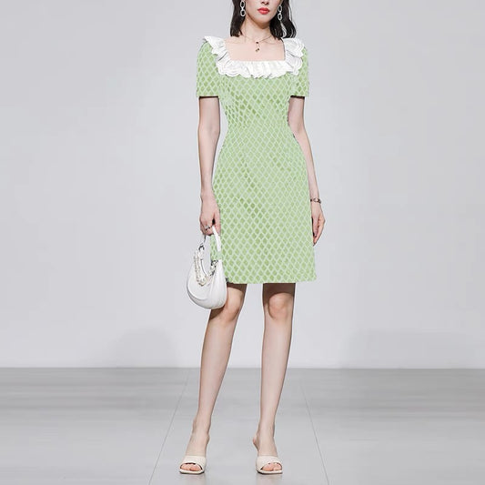 2022 summer new fashion lotus leaf lace square neck hollow embroidery simple A swing green short dress