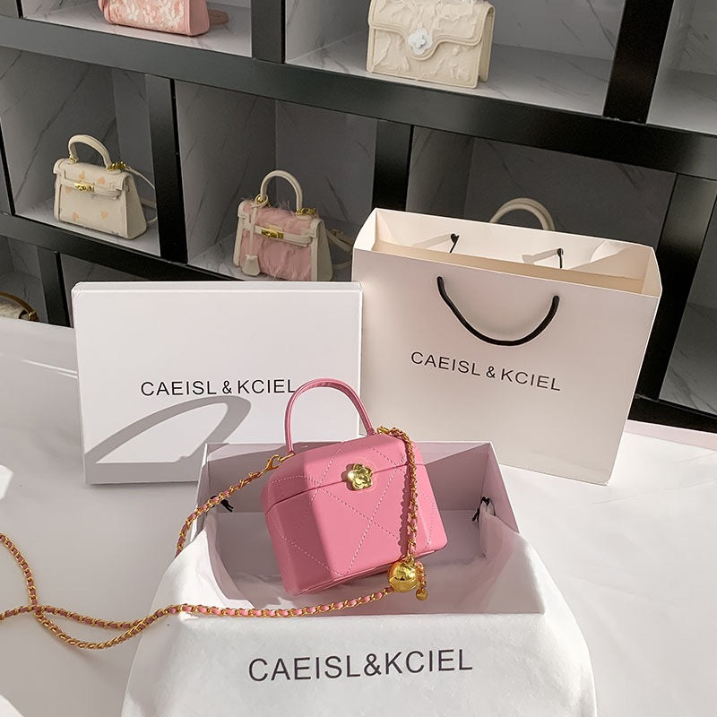 CAEISL&KCIEL women's bag niche diamond chain small square bag women 2022 new autumn and winter music box messenger bag