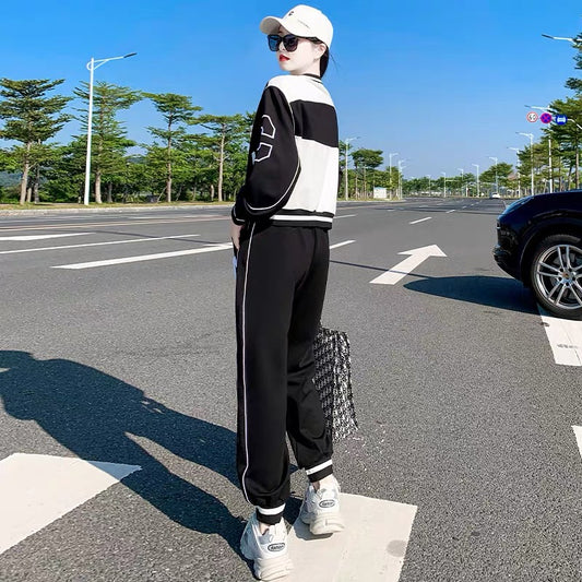 Spring and autumn new baseball uniform sports suit female designer niche high-end sweater loose casual sweat pants two-piece set 1675