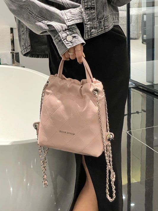 Xiaoxiang style rhombic chain backpack 2023 new soft leather handbag small bag niche design fashion backpack trend
