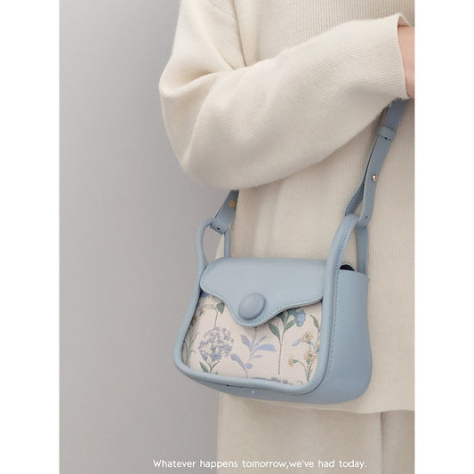 This year's popular small bag women's summer 2022 new trendy fashion niche underarm bag all-match high-quality texture messenger bag