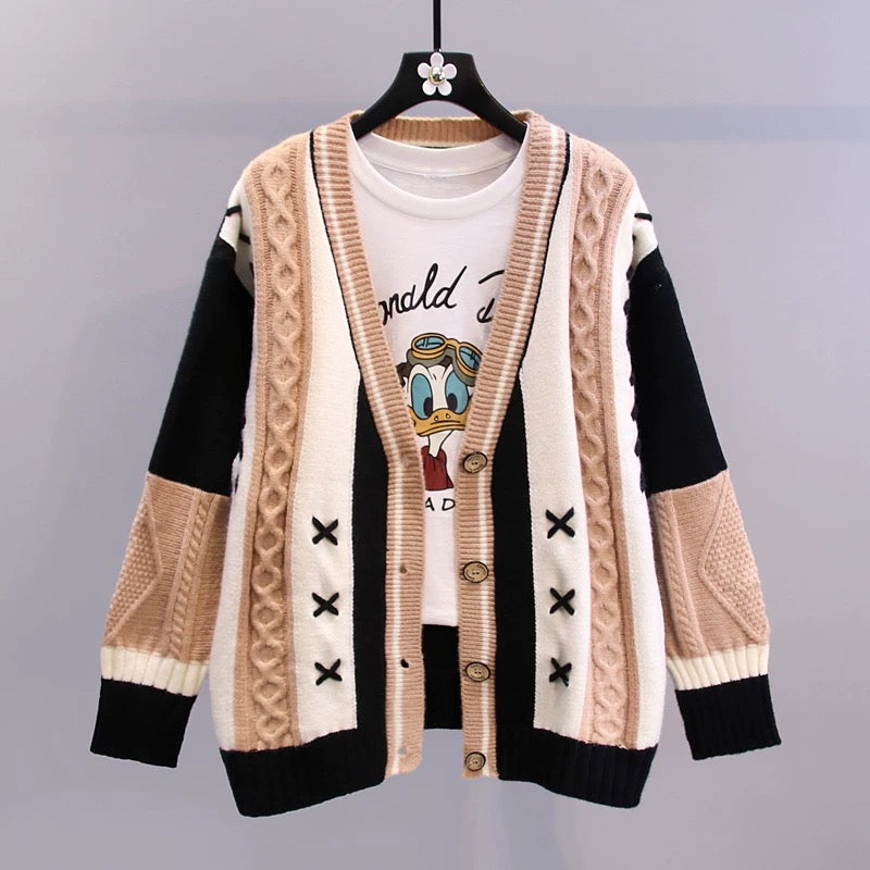 Contrasting color design V-neck sweater jacket women's autumn and winter 2022 new loose all-match Western-style age-reducing knitted cardigan