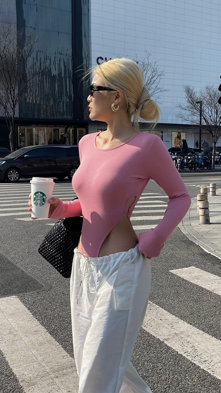 Well also isn wind hollow design jumpsuit female spring new self-cultivation long-sleeved T-shirt with bottoming shirt top