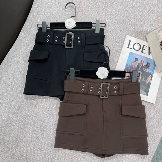 2022 early autumn new American street cool all-match western style tooling pockets waist slim solid color high waist culottes shorts 1634