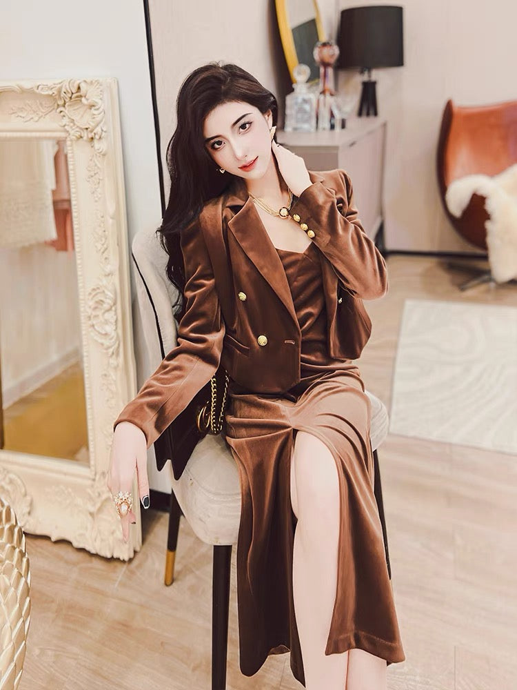 Feijie customized light luxury gold velvet dress 2022 winter new women Lee Nhi Boutique Feijie customized light luxury gold velvet dress 2022 winter new women Lee Nhi Boutique