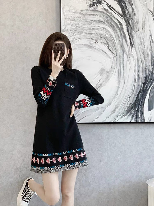 Spring and autumn knitted bottoming dress women's 2022 new autumn and winter French temperament autumn sweater skirt