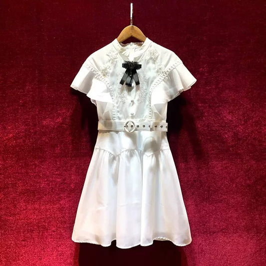 Temperament, ladies, high-end, fashion, slim, niche, fairy-like white dress, summer women's clothing, 2022 new style