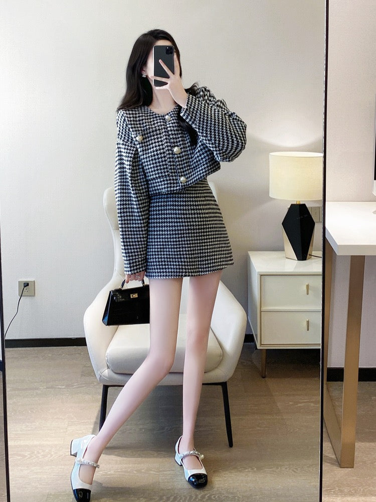 Korean drama Xiaoxiangfeng suit 2023 autumn and winter new temperament celebrity retro houndstooth short bag hip skirt two-piece set