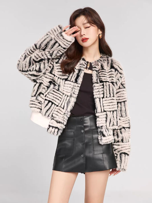 Fan rabbit woolen coat women's winter new 2022 mid-length black woolen coat Korean high-end windbreaker