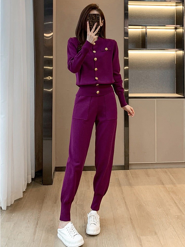 Casual sports suit women's spring and autumn self-cultivation and slim fashion age-reducing high-level knitted sweater two-piece western style