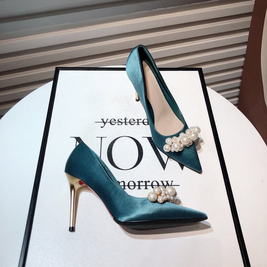 Satin high-heeled dress shoes 2022 autumn new Korean style French fairy style pearl pointed toe stiletto single shoes wedding shoes