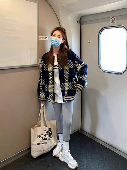 Xiaoxiangfeng baseball jacket women's autumn and winter loose American tide brand design sense plaid bear jacket oversize