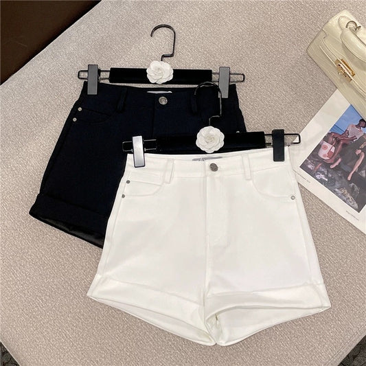 2022 summer new American street cool all-match Western style slimming solid color high waist sexy hot pants shorts women 1622