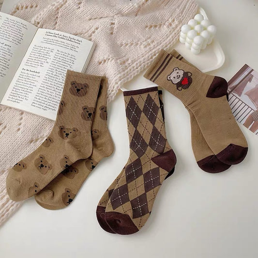 Brown bear socks women's autumn and winter cotton rhombus mid-tube socks retro striped Japanese wild ins tide socks
