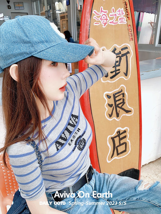 [Earth Store 04/13 New Product] Blue and gray stripes contrasting color wool blend soft waxy short-sleeved round neck knitted T-shirt