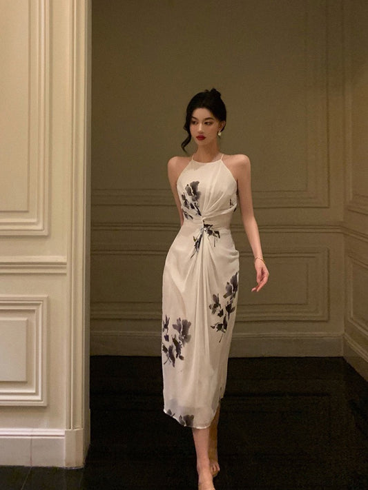 New Chinese style ink printing dress 2023 women's new national style gentle temperament advanced sense pleated waist long skirt