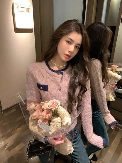 Qiu Rouyao winter new thickened short section slim fit lazy knitted cardigan sweater design feeling niche women