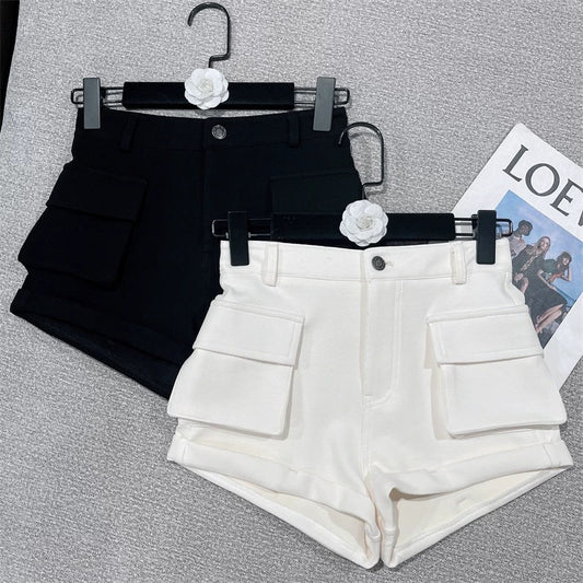 2022 early autumn new American hot girls all-match western style tooling pockets slim high waist wide leg casual shorts women 1627