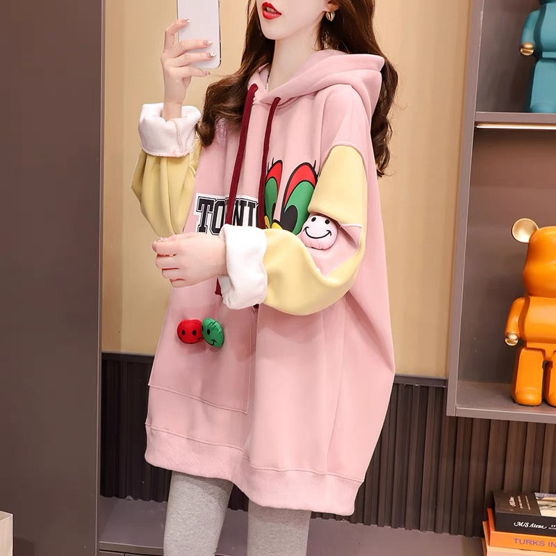Fleece and thickened hooded sweater women's 2022 new autumn and winter hot style fashion western style age-reducing loose design coat