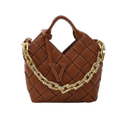 Woven bag women's 2022 autumn and winter new fashion high-quality texture niche design one-shoulder portable tote bag Messenger